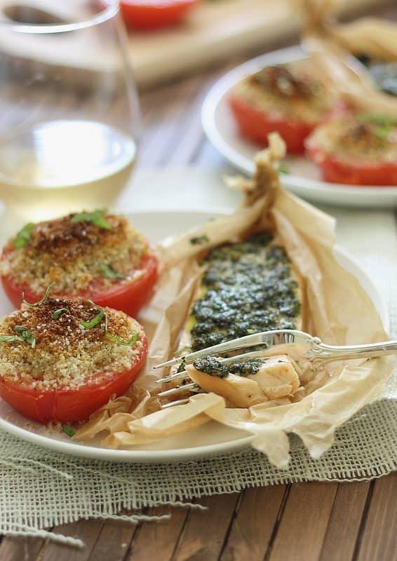 parchment baked pesto salmon