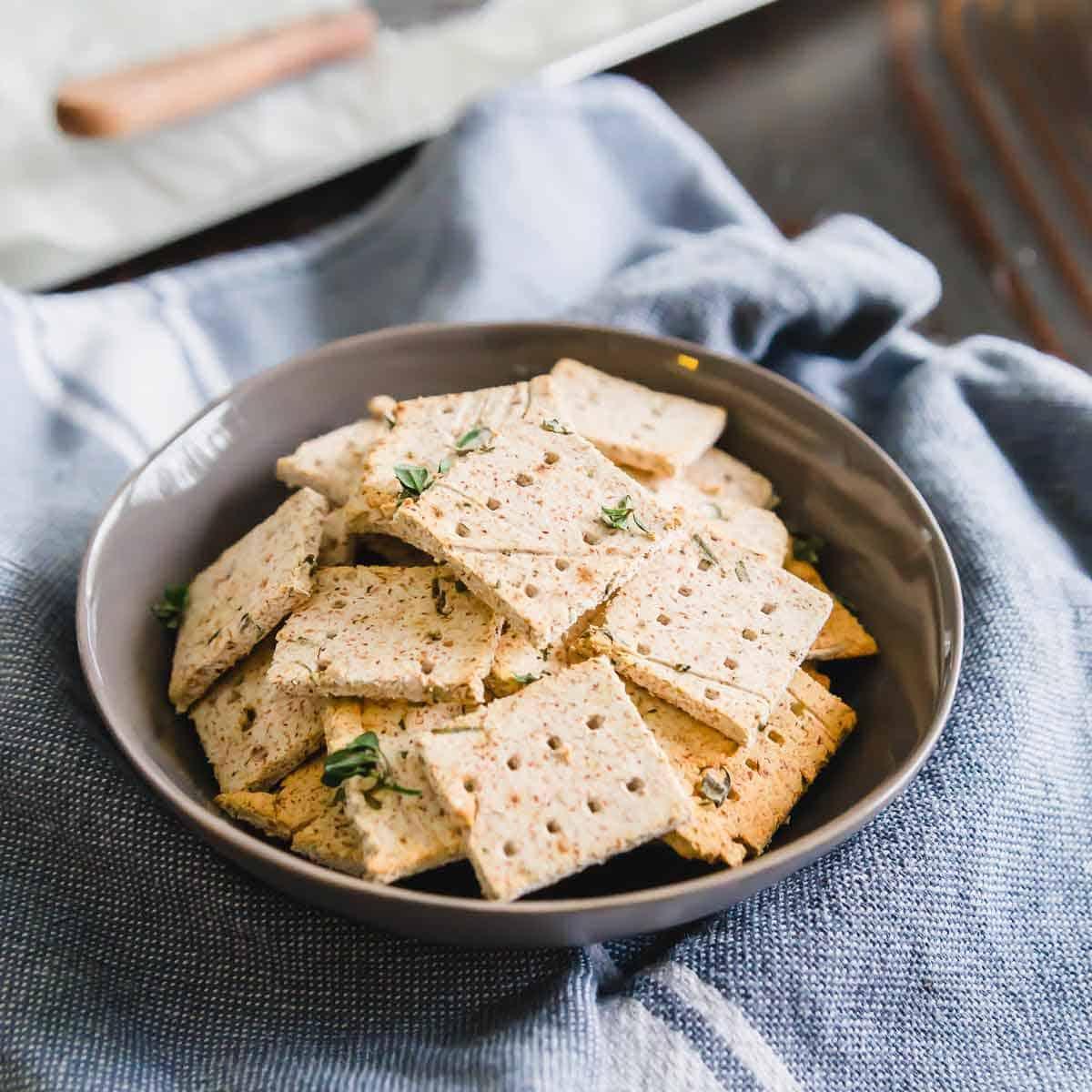 Almond Pulp Crackers