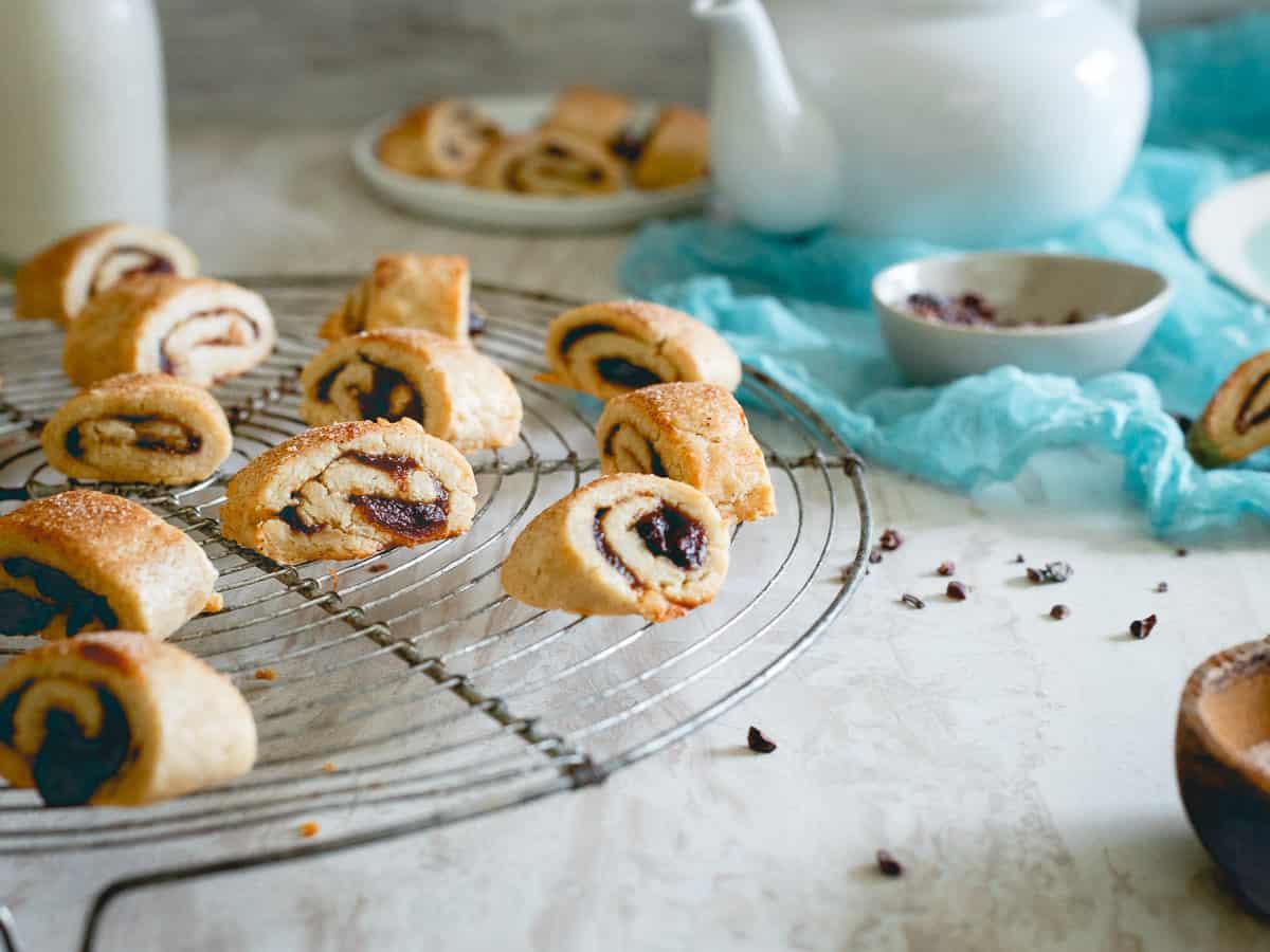 This traditional buttery rolled cookie is given a gluten free fall makeover with a sweet apple butter filling.