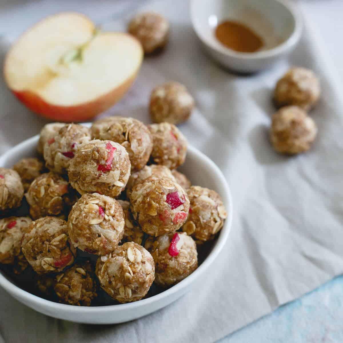 Apple Cinnamon Cookie Bites
