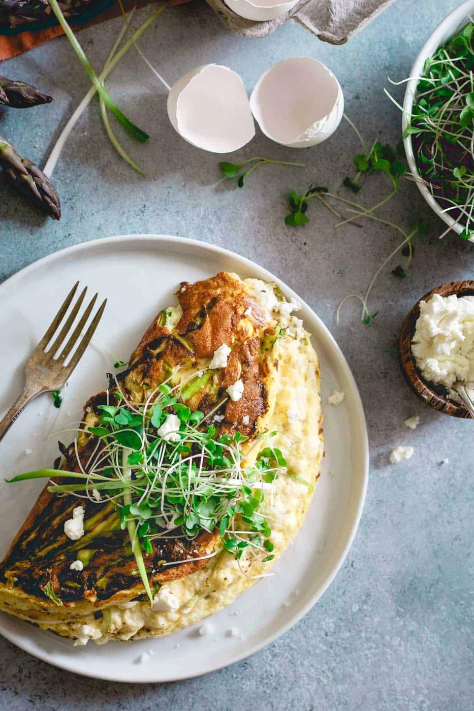 With it's light and fluffy texture, this spring omelette souffle would make a perfect special brunch dish for Mother's Day.
