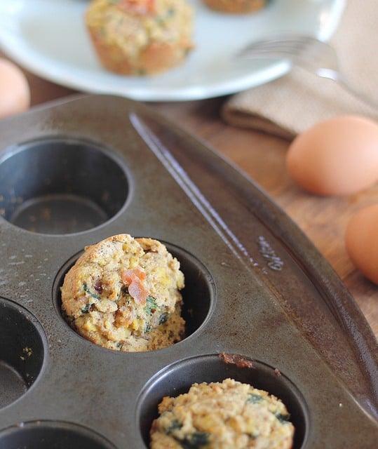 paleo frittata muffins with bacon and spinach