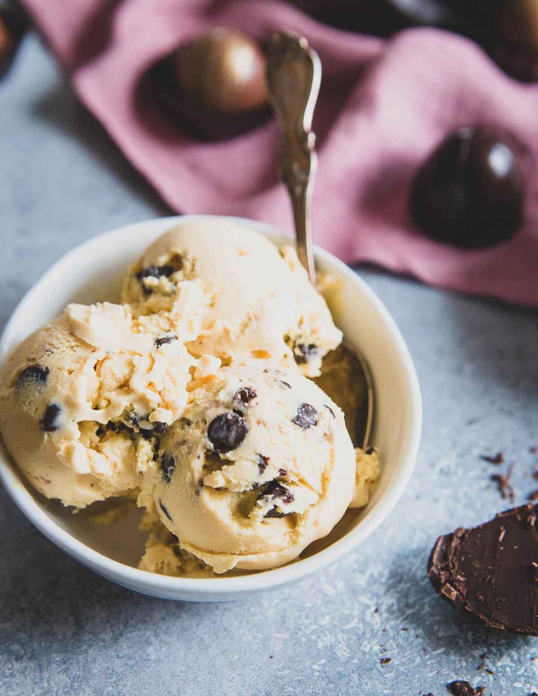 Baileys Ice Cream with Chocolate Chips