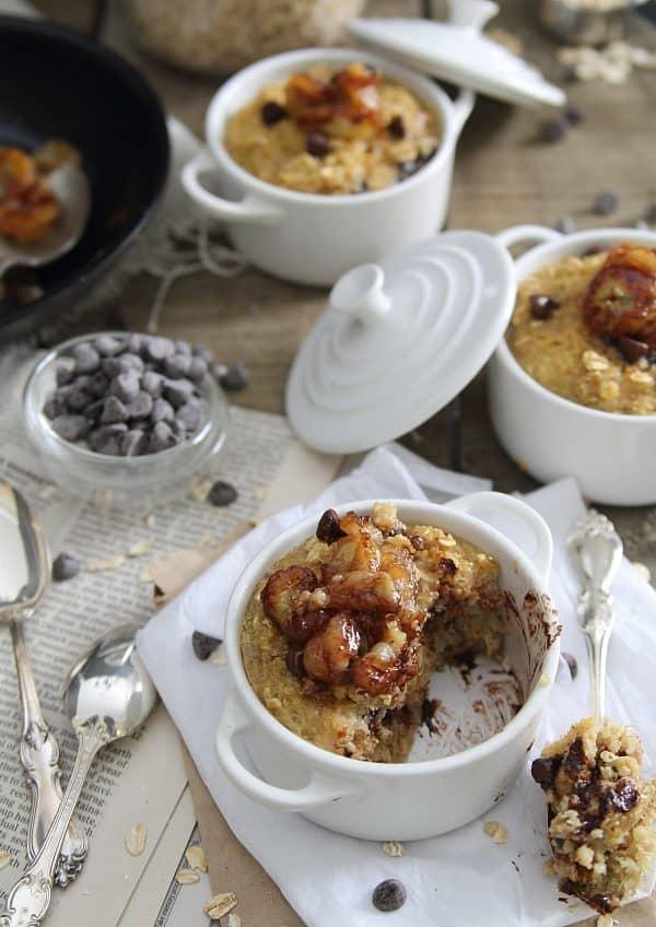 Packed with caramelized bananas and chocolate chips, this quinoa and oat breakfast bake is a filling, hearty and delicious start to your day.