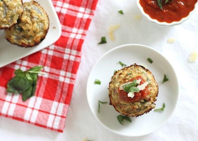 Chicken parmesan muffin bites