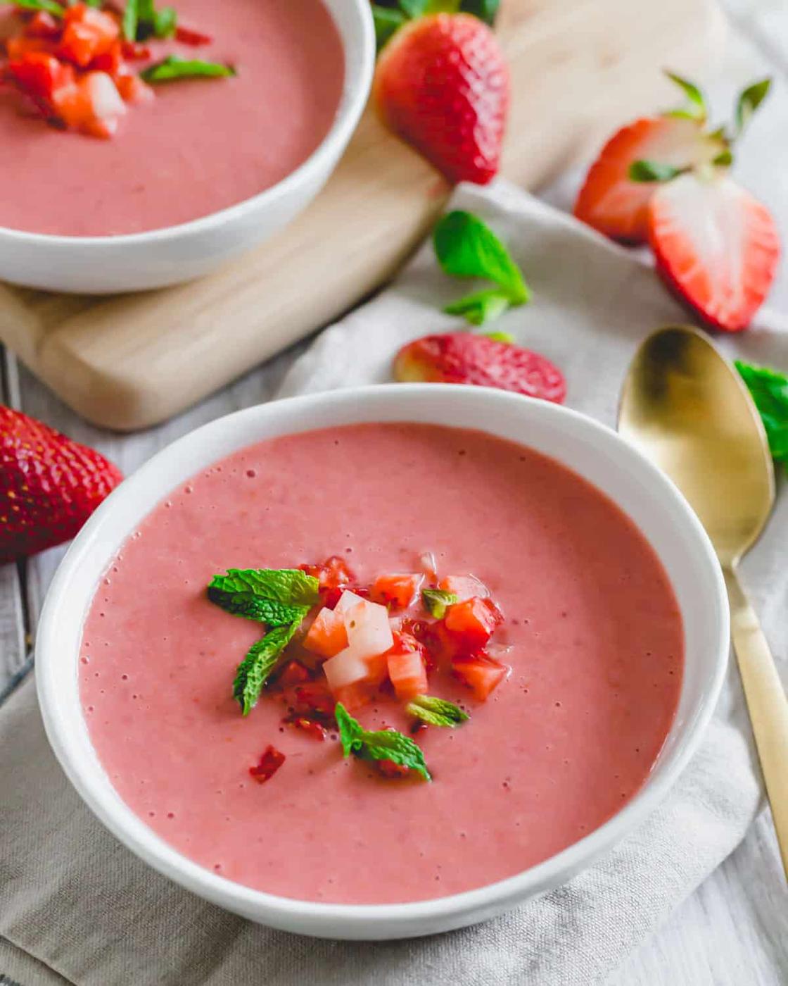 Cold Strawberry Soup