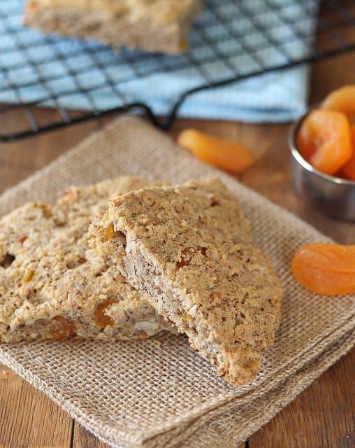 Coconut scones with apricots
