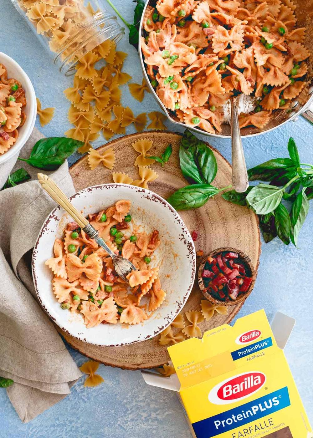Packed with lean protein, Barilla's ProteinPlus farfalle is a great way to get an easy and healthy meal on the table at dinner time in this creamy tomato farfalle.