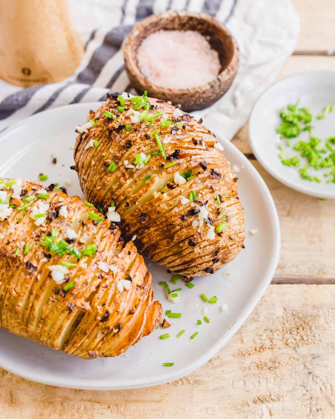 Crispy Air Fryer Hasselback Potatoes