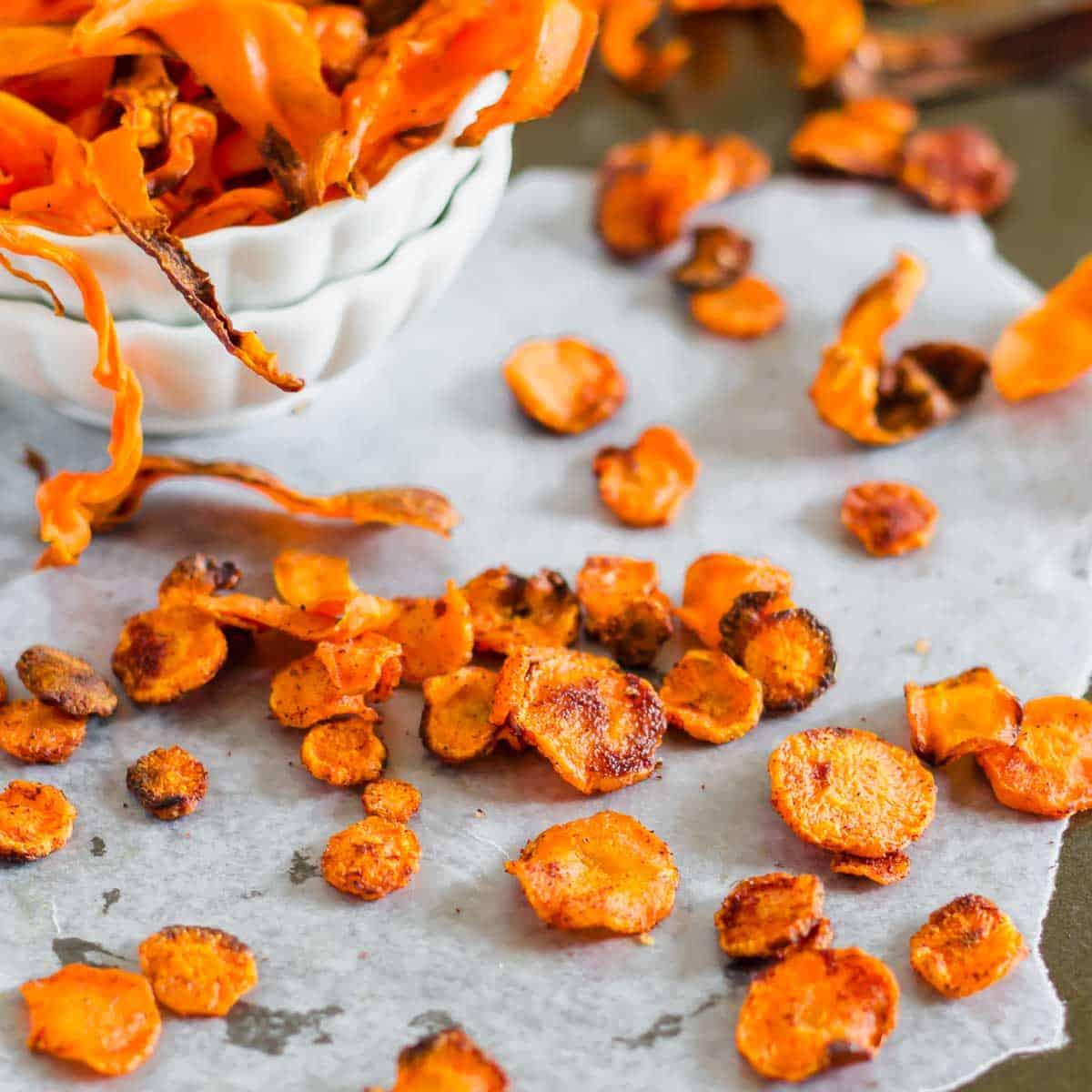 Crispy Baked Carrot Chips