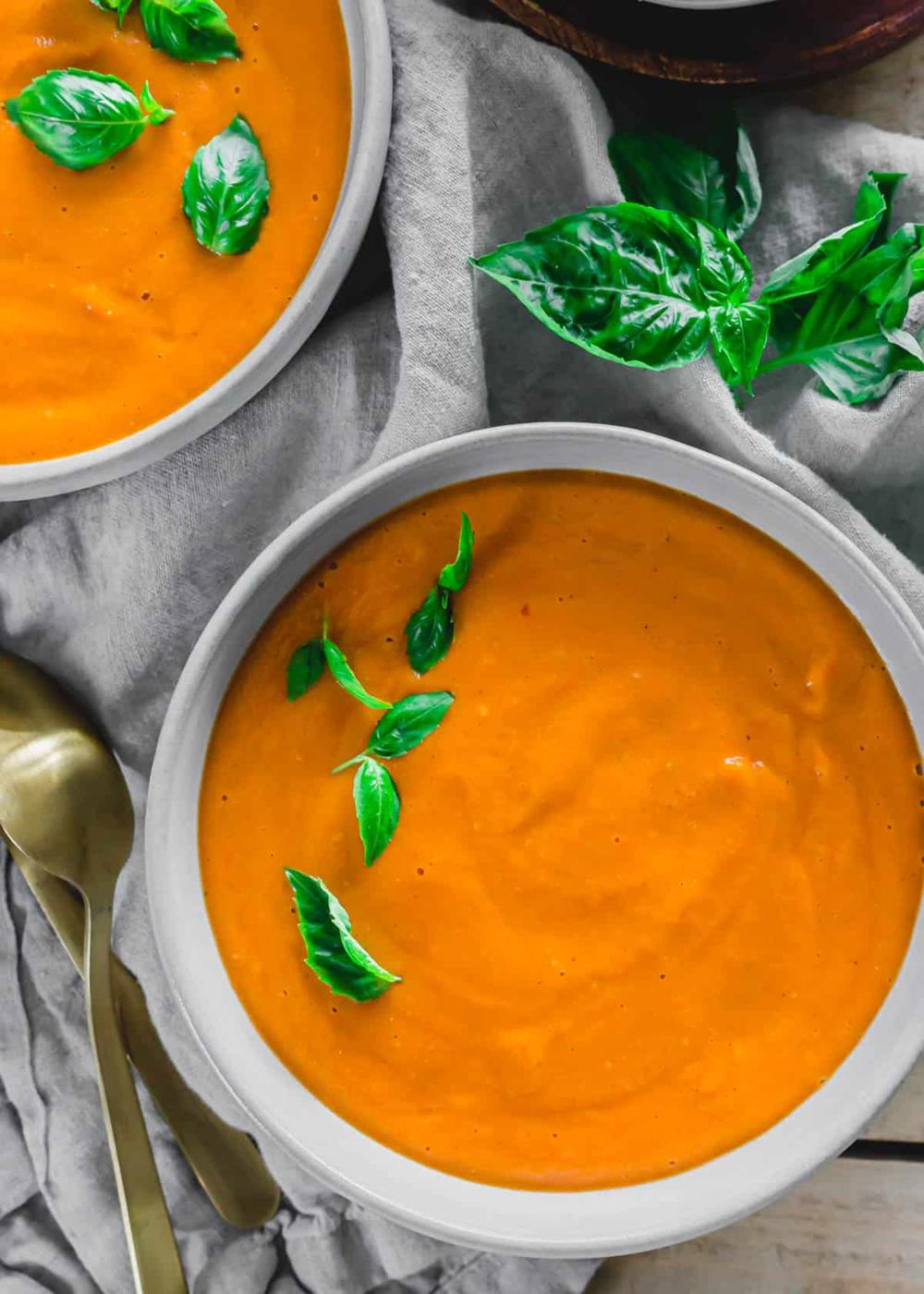 Easy Homemade Roasted Tomato Soup
