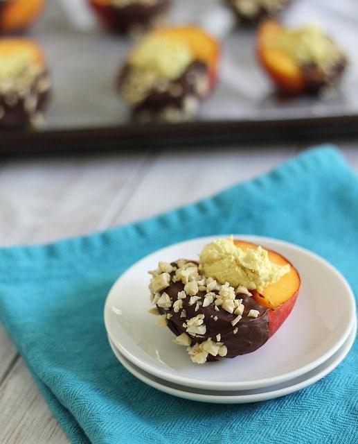 stuffed peaches with chocolate