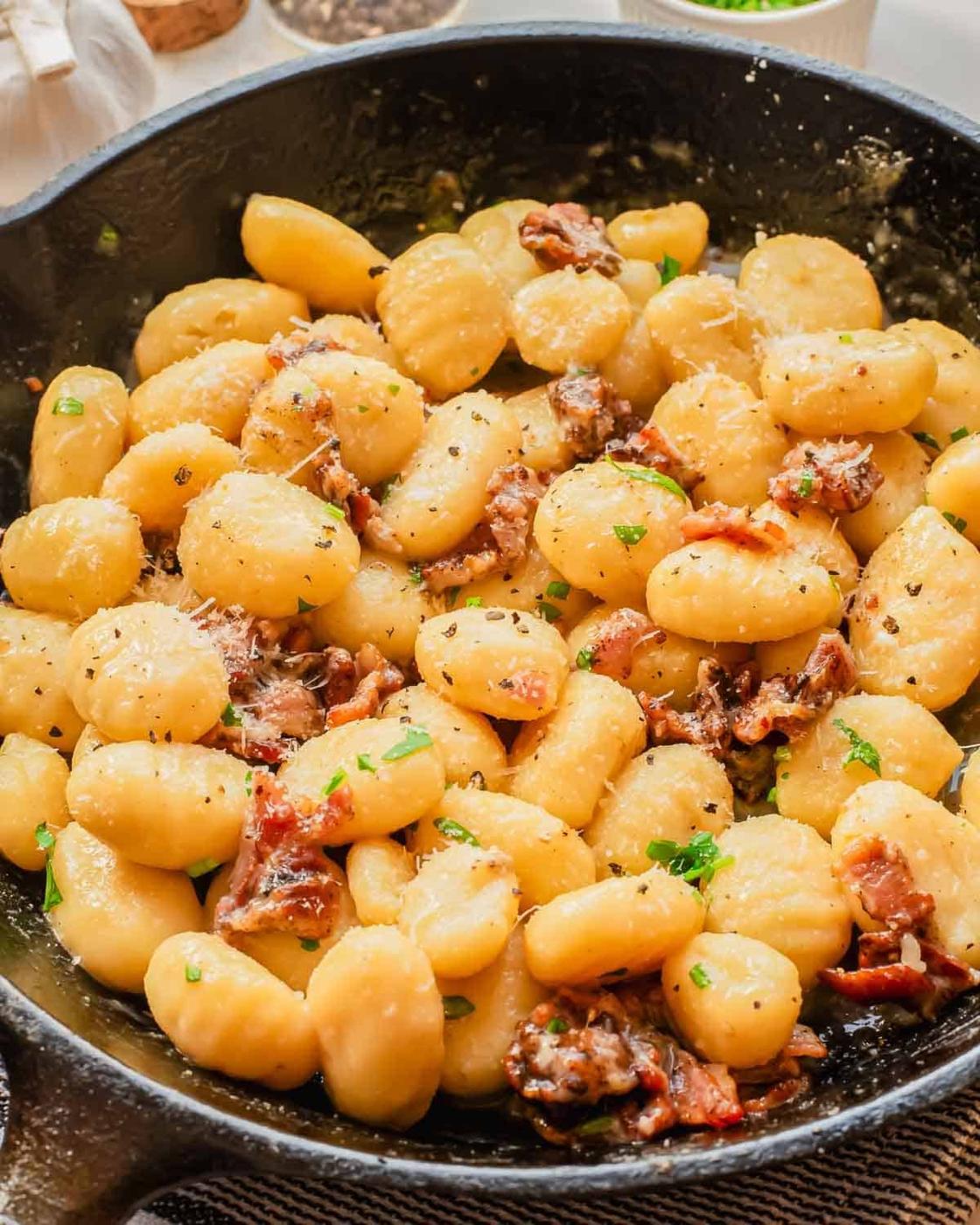Gnocchi Carbonara