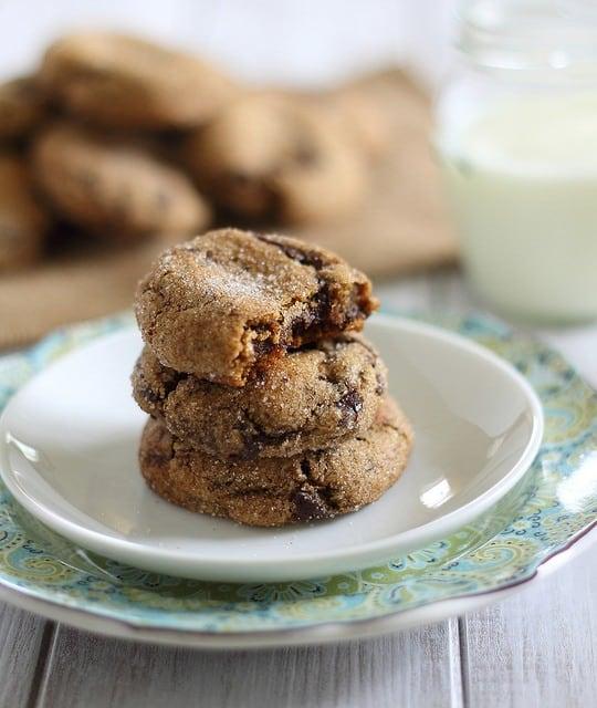 Molasses gingerbread cookies