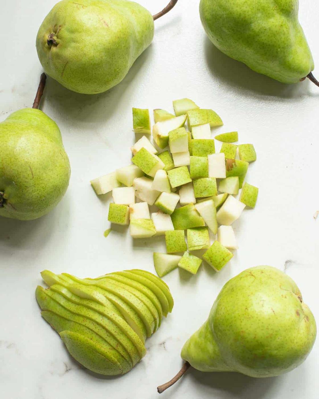 Whole pears, chopped pears and sliced pears.