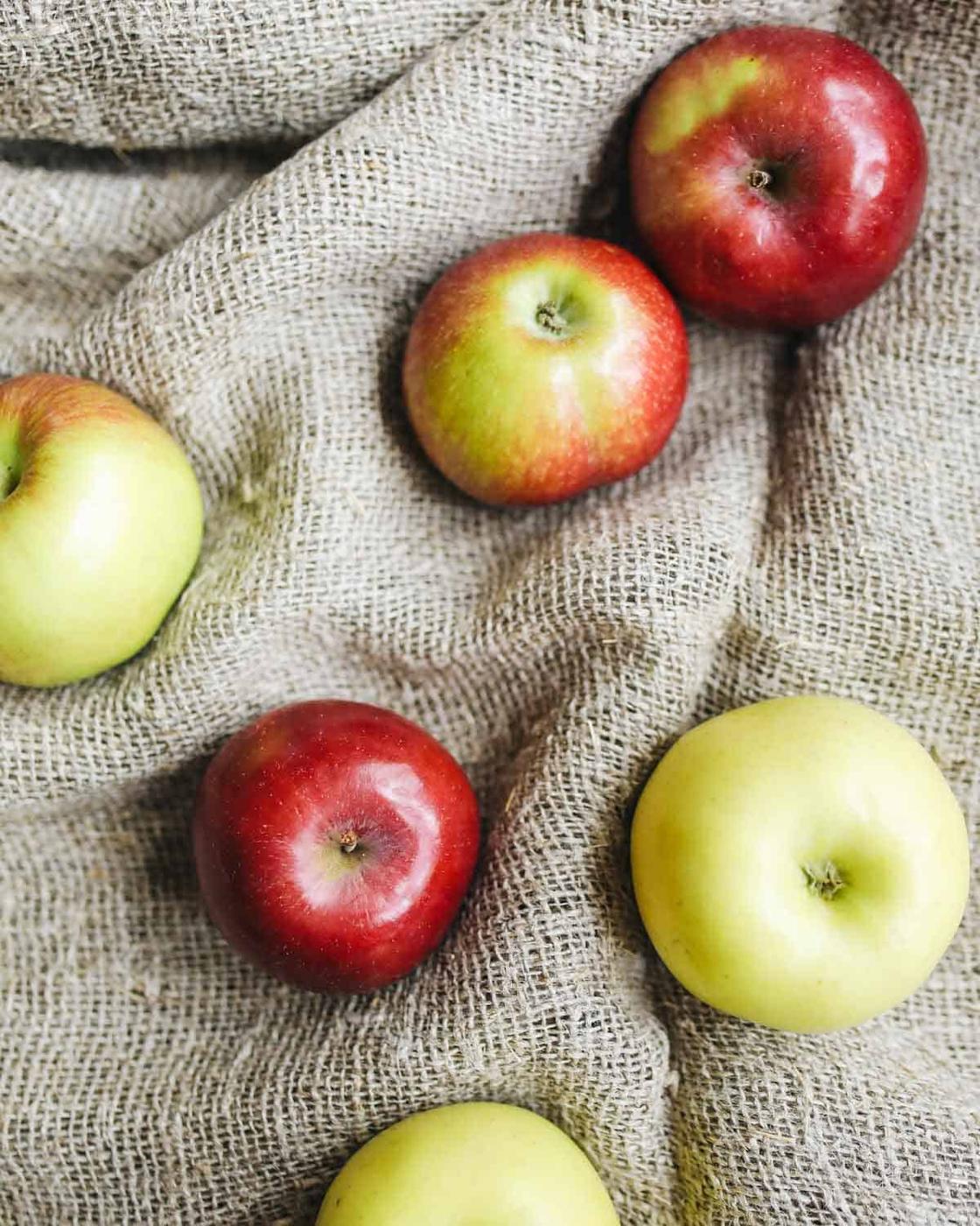 Choosing the Best Apples for Baking