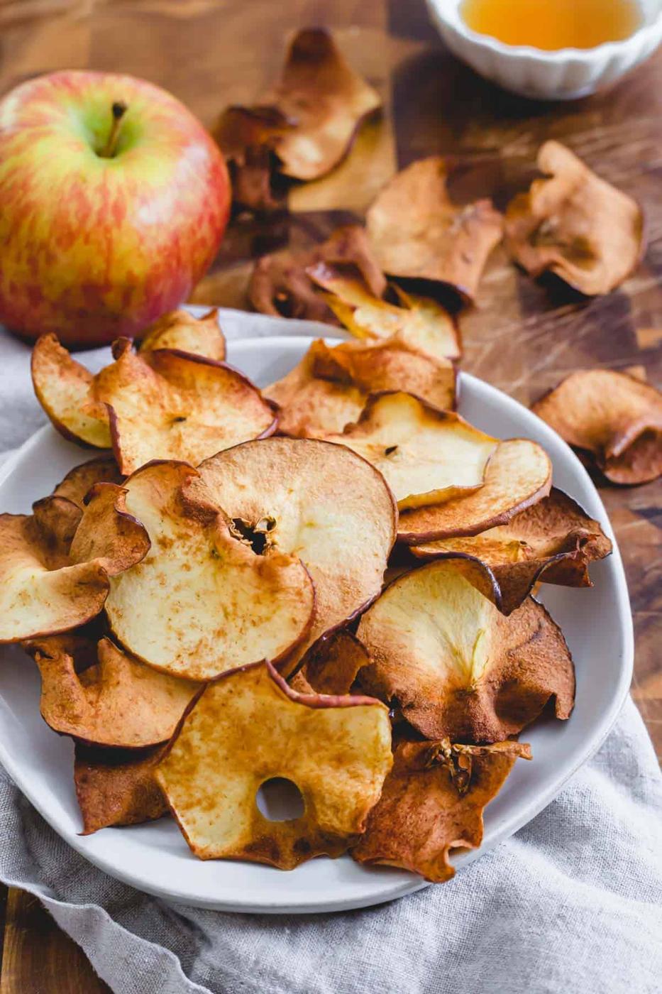 Maple Cinnamon Air Fryer Apple Chips