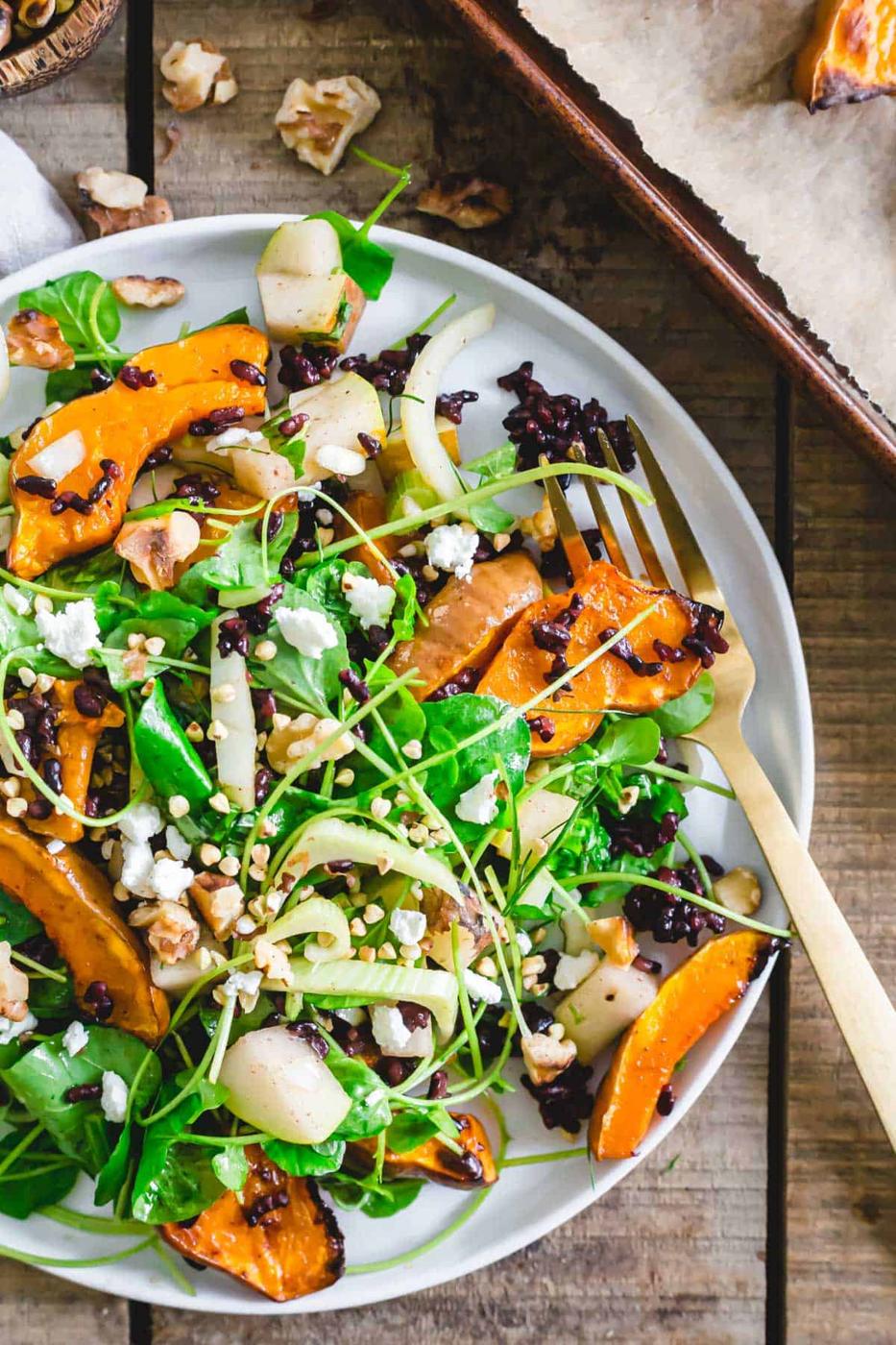 Koginut squash bowl with toasted buckwheat groats garnish.