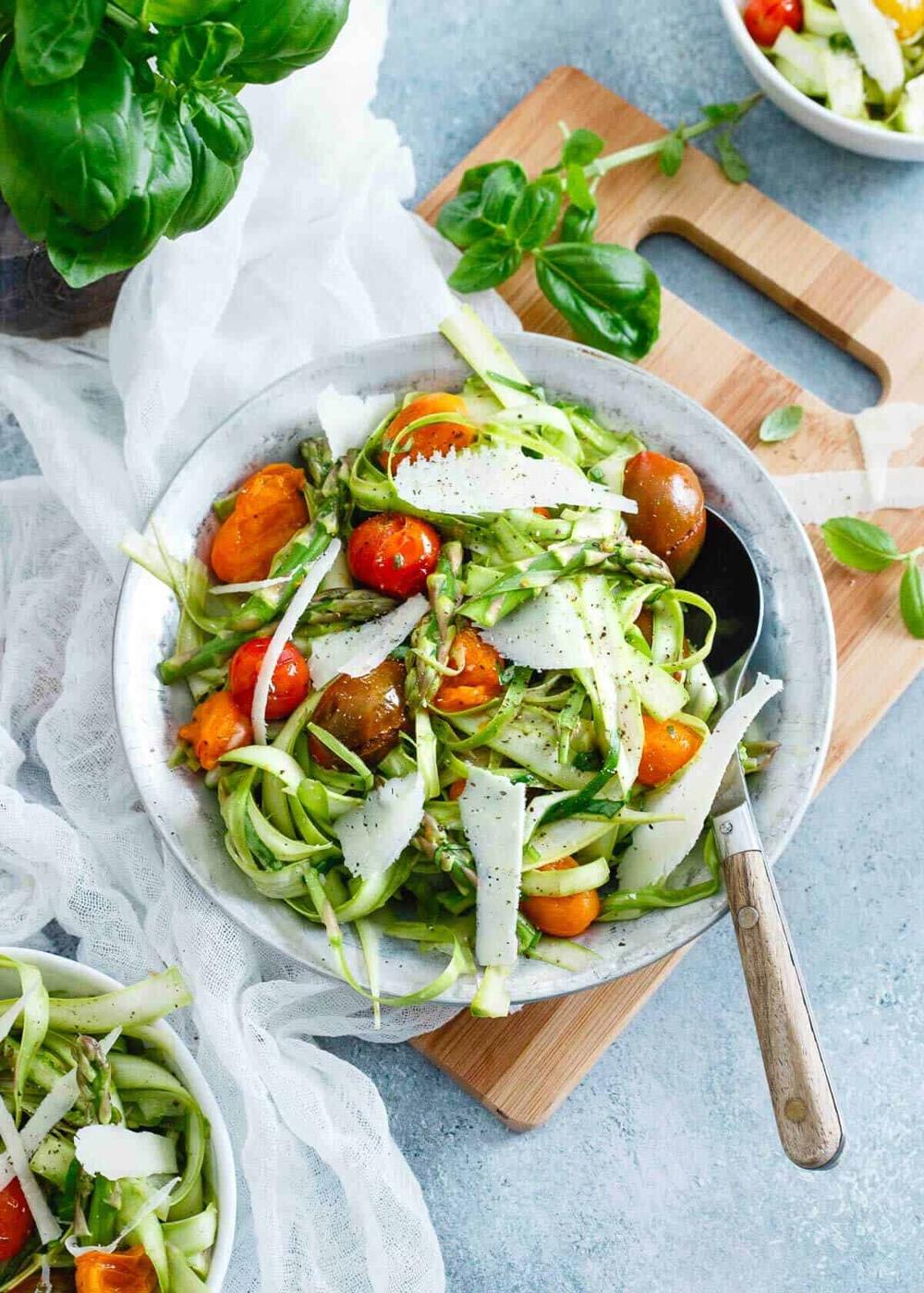 Lemony Asparagus Salad