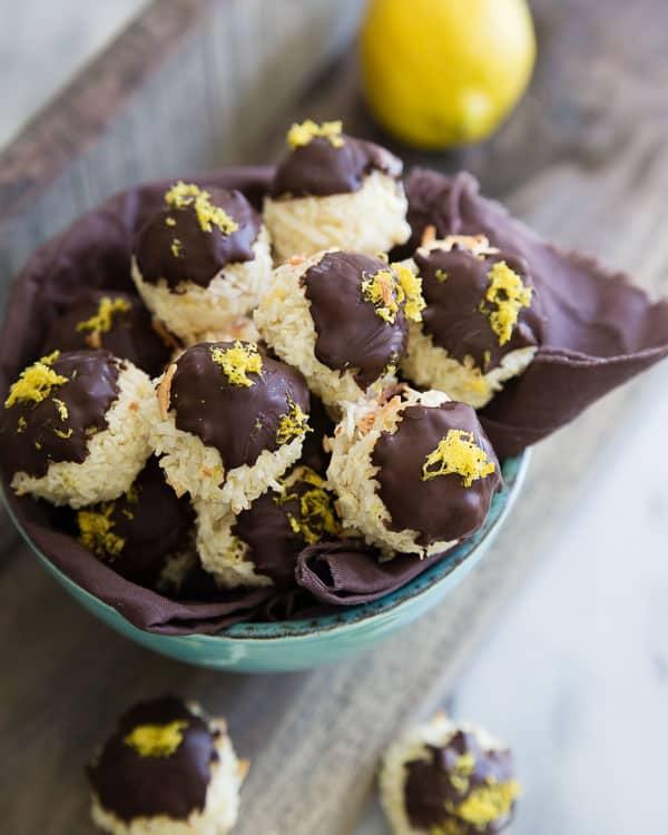 Paleo Lemon Macaroons