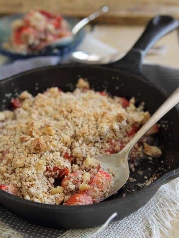 Paleo Strawberry Ginger Crisp