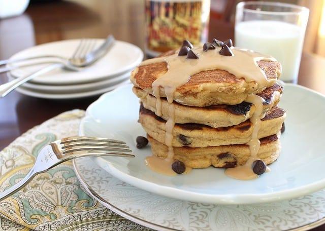 Healthy peanut butter chocolate chip pancakes - try a stack this weekend for breakfast!
