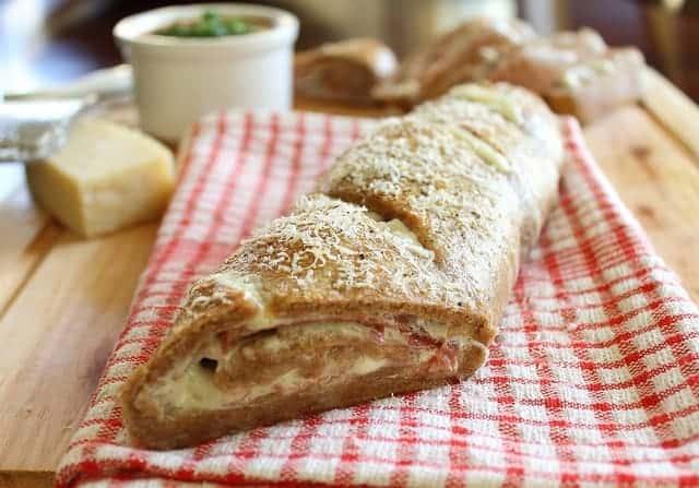 Prosciutto Stromboli