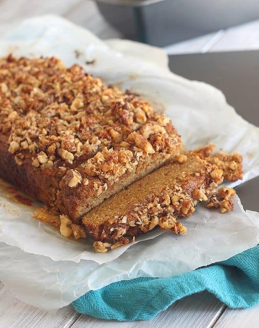 Paleo pumpkin streusel bread