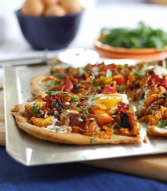 Pioneer Woman's breakfast pizza