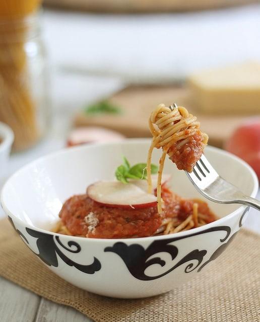 Spaghetti with roasted tomato peach sauce