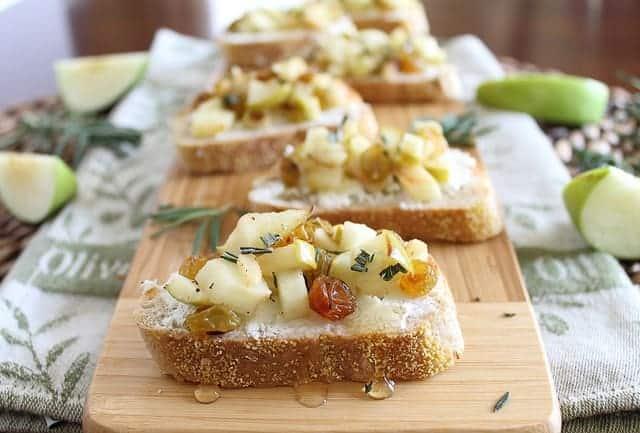 Rosemary Apple Goat Cheese Crostini
