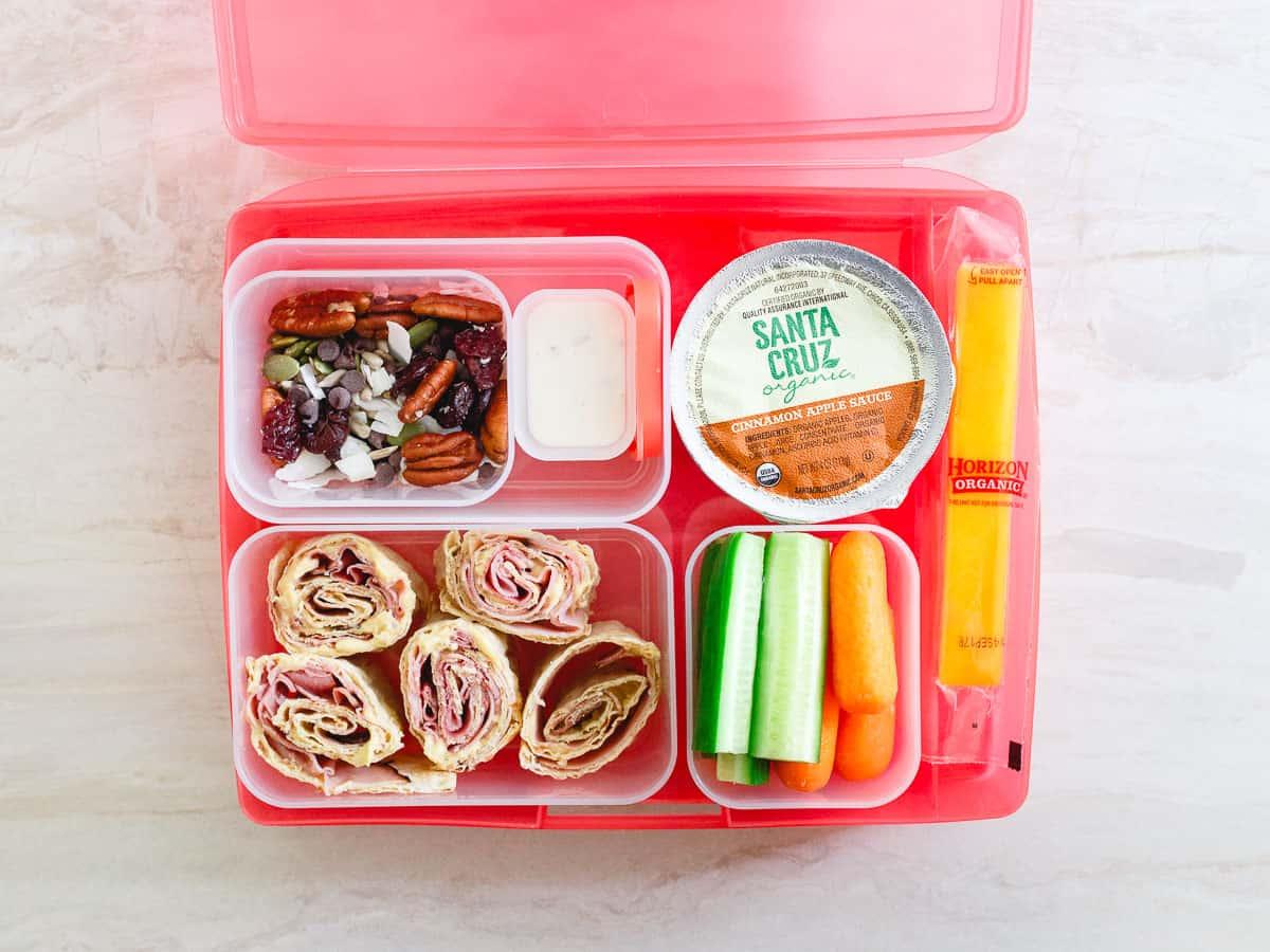 Simple lunch Ideas your kids will love and an easy recipe for lunchbox trail mix.