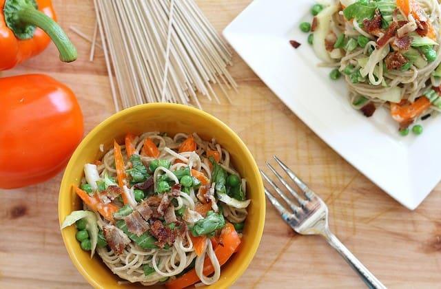 Soba noodle carbonara with vegetables