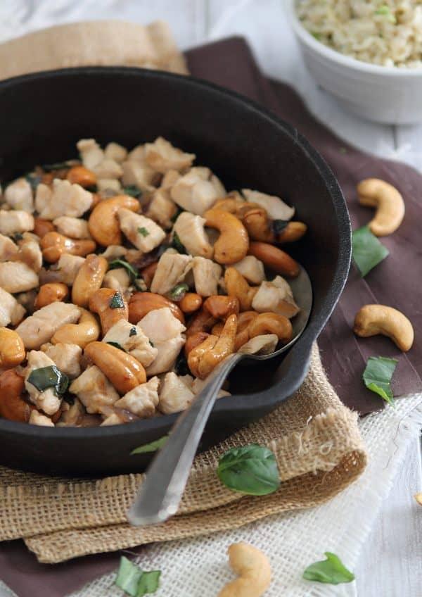 Thai Basil Cashew Chicken Skillet | www.runningtothekitchen.com