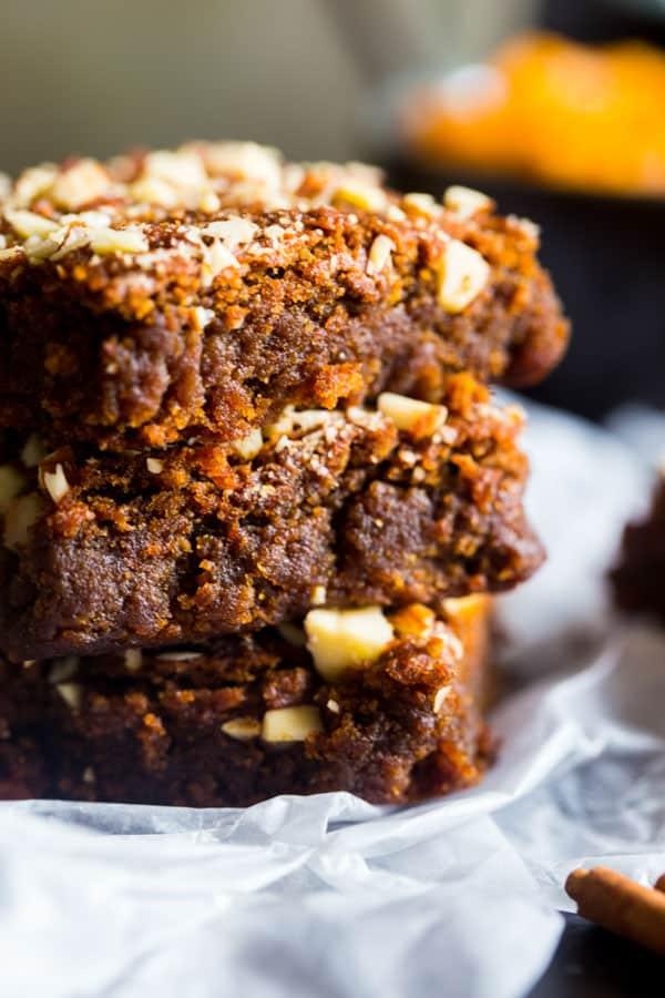 Vegan pumpkin blondies