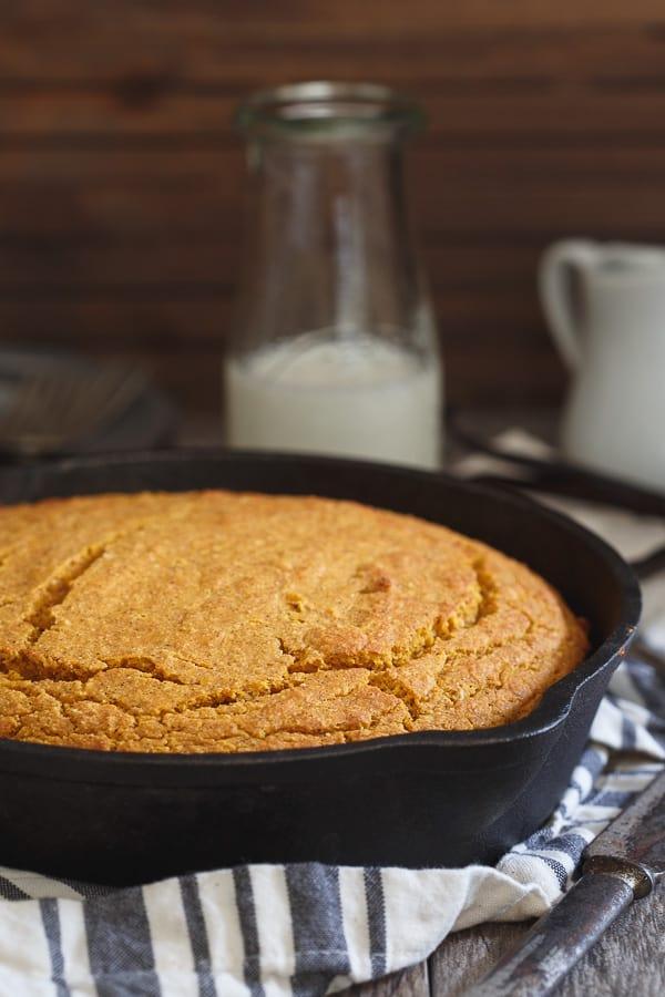 Vanilla pumpkin skillet cornbread