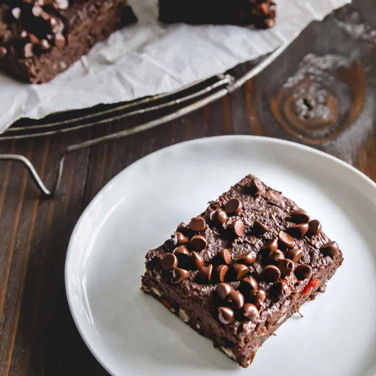 Simple, nutritious ingredients make these vegan black bean brownies a healthy treat that tastes just like fudge!