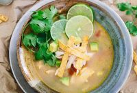 Zesty Yucatán Lime Soup