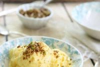 Mango Frozen Yogurt with Pistachio Dust