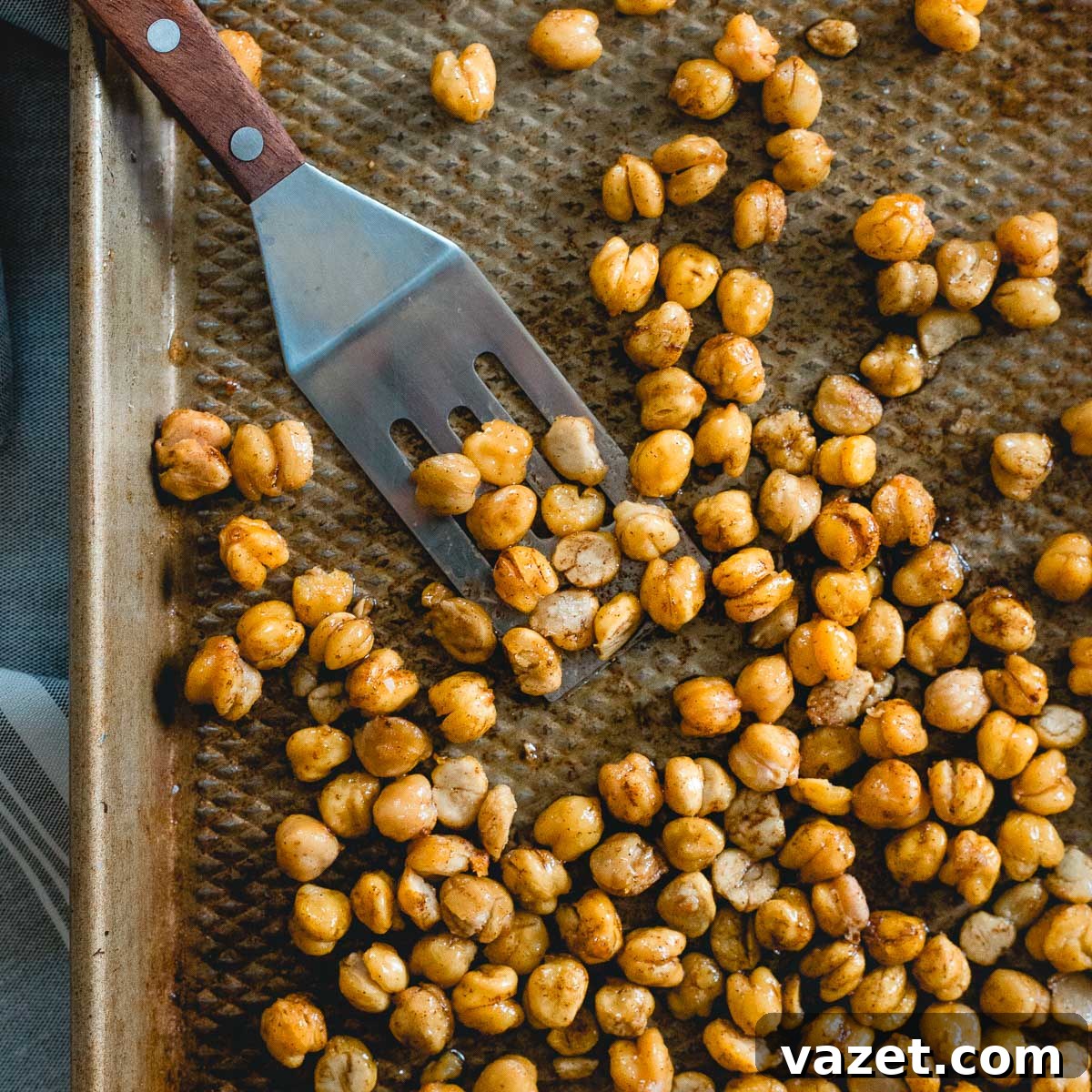 Crispy Chickpeas: The Essential Peeling Trick Follow this trick to get crispy roasted chickpeas every time, these cinnamon toast crunch chickpeas are the perfect healthy, sweet snack.