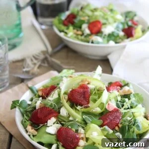 Feta Salad with Honey Roasted Strawberries 2 Honey roasted strawberry feta salad.
