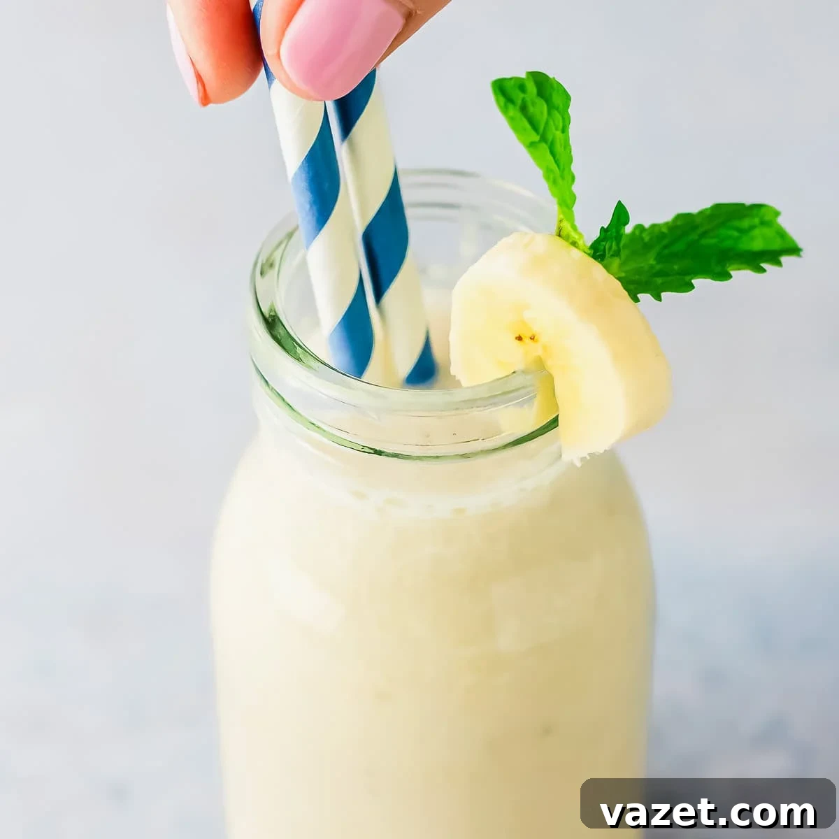 Korean Banana Bliss 8 Step 4: Enjoy immediately, garnished with mint.